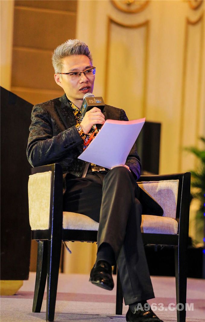 主持人:香港酒店设计公司丨HHD假日东方国际负责人洪忠轩