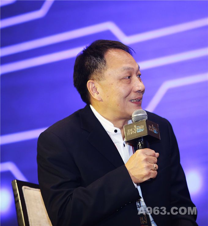 主持人:上海元柏建筑设计事务所总经理史迪威